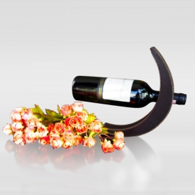 MINGHOU factory price curve pine Wooden Wine Rack stands with pu leather